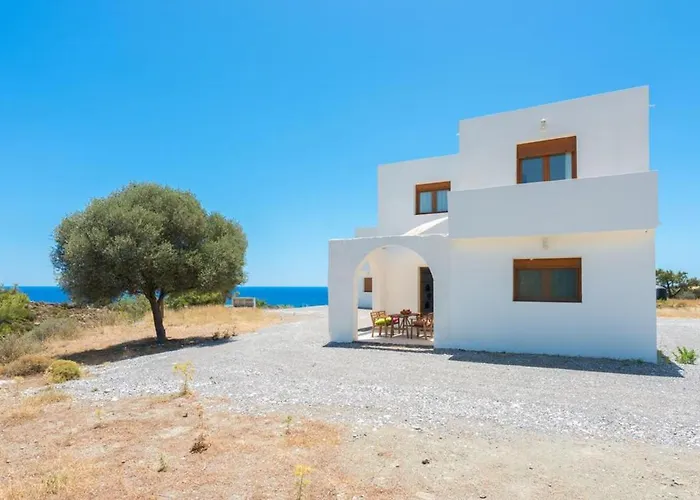 Cosy House In Kiotari With Garden And Terrace *