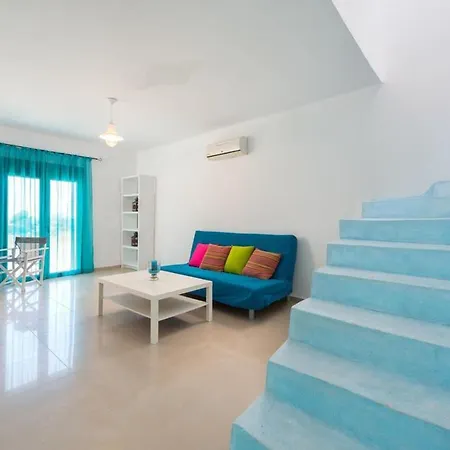 Сasa de vacaciones Cosy House In Kiotari With Garden And Terrace
